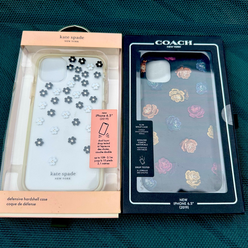 Kate Spade Floral iPhone 11 Pro Max Case - White
Coach iPhone 11 Pro Max case